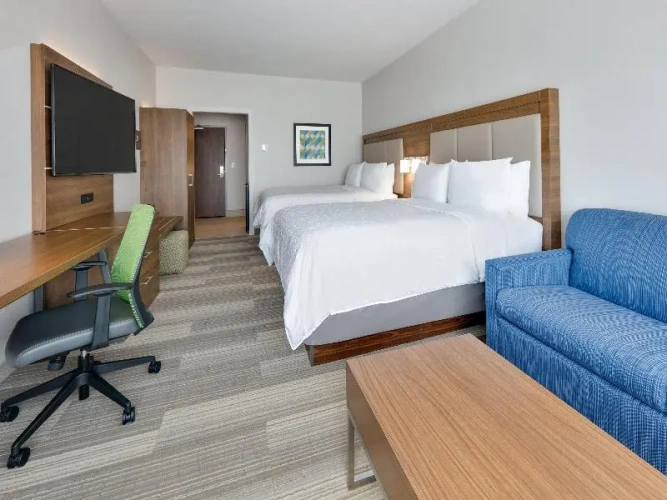 Quadruple Suite