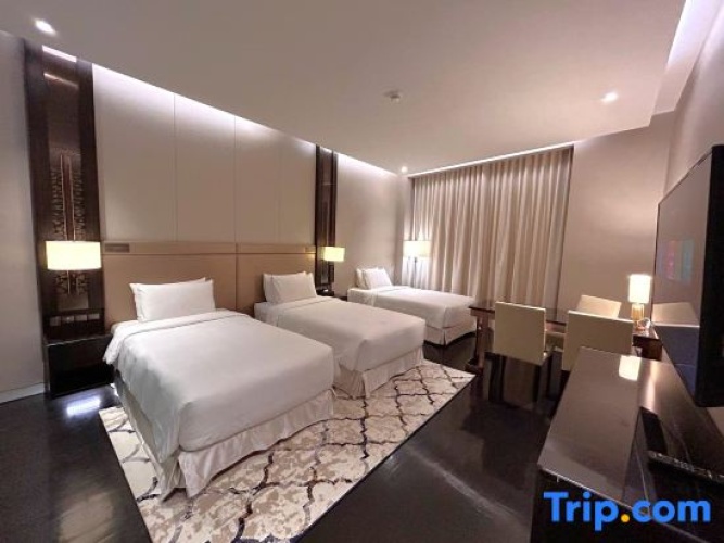 Deluxe Double Suite