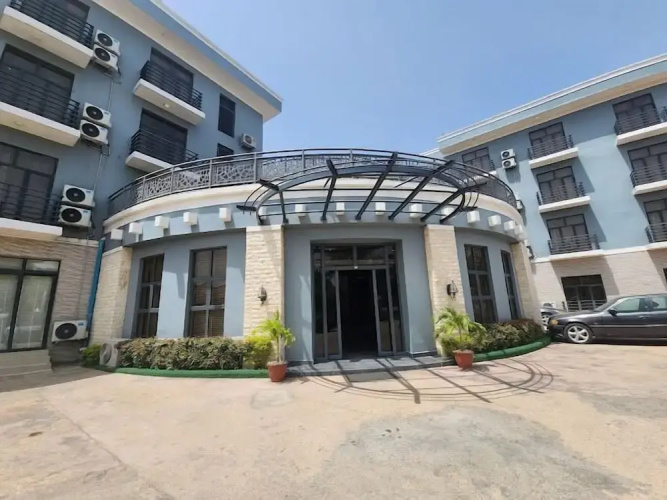 Mont Kalm Hotel And Suites - Kano