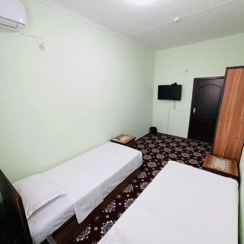 Fayzobod Guesthouse B&B