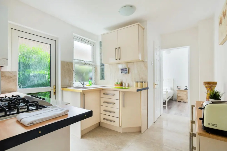 Liverpool Apartment Near City Centre