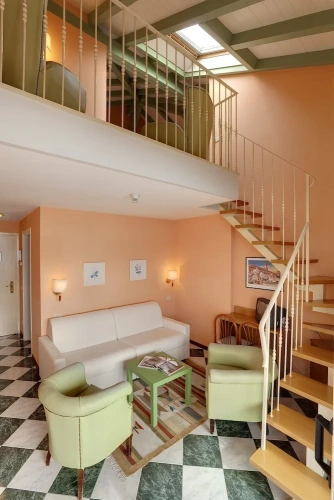 Quadruple Suite