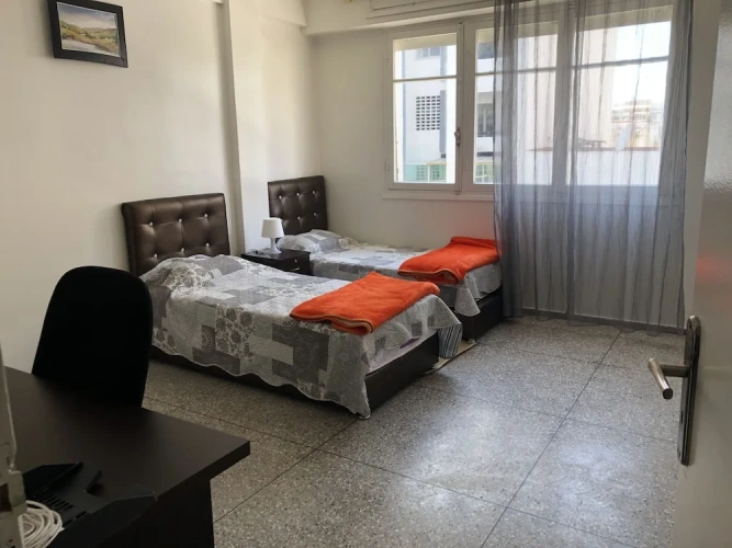 3 Bedrooms Apartment