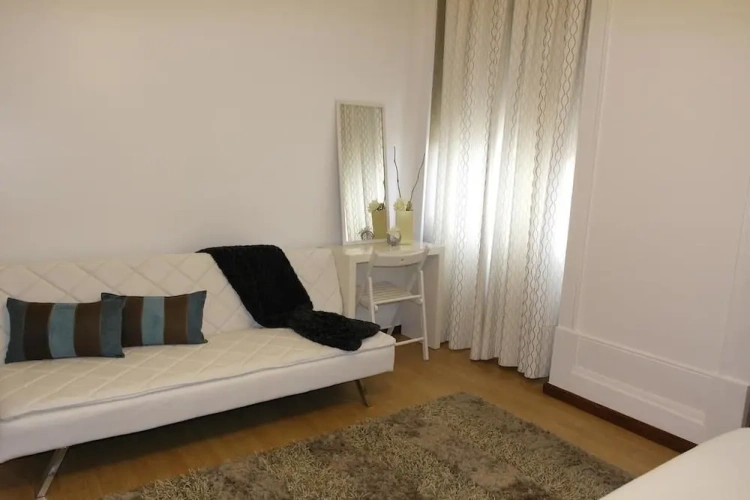 Standard Quadruple Family room