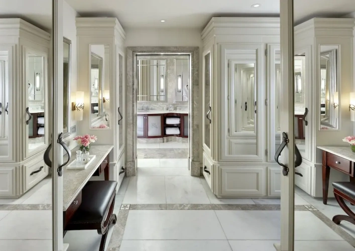 1 Bedroom Twin Suite beachfront