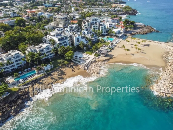 2 Bedrooms Apartment with balcony and with garden view