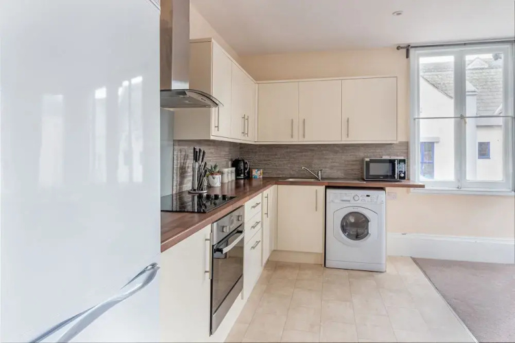 Worcester City Centre Apartment - 2 Bedrooms