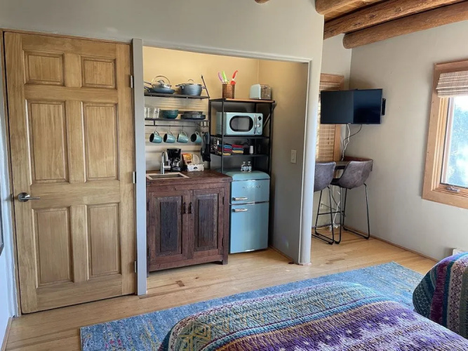 Bobcat Inn Bed and Breakfast