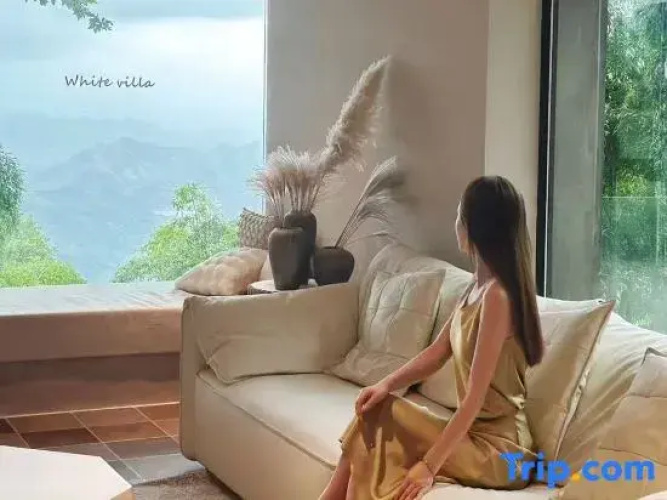 WHITE VILLA Villa No. 238