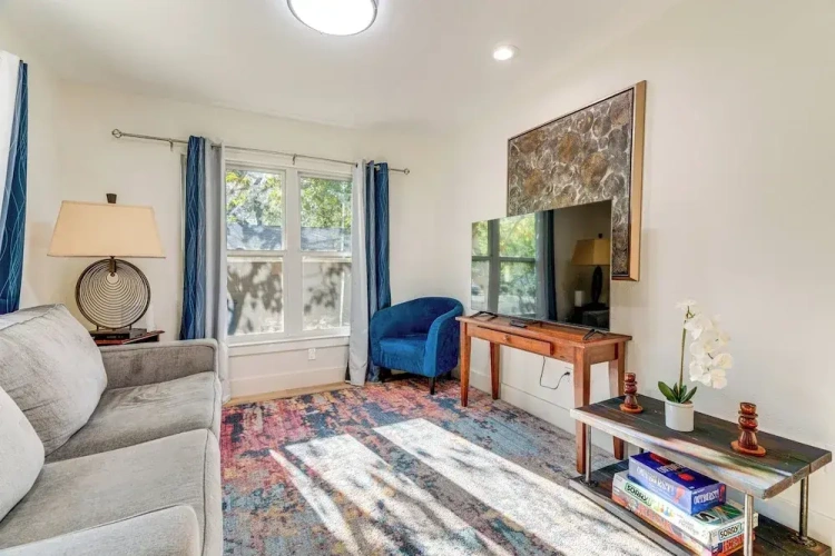 3 Bedrooms Cottage