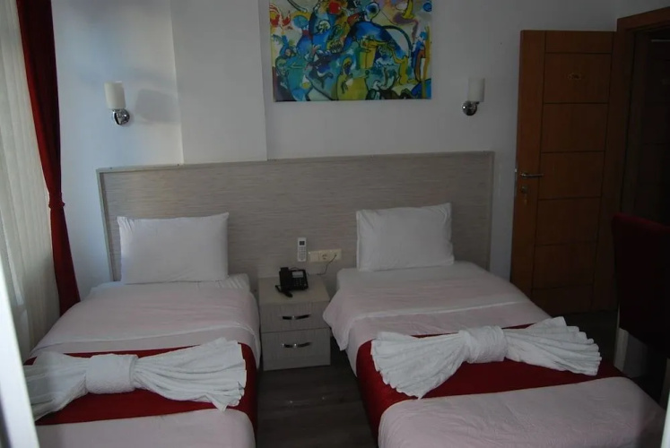 Ferah Hotel