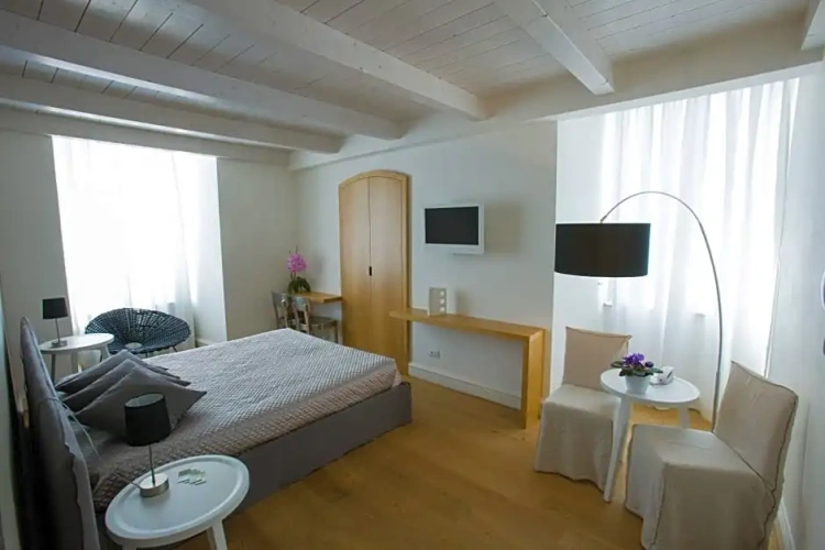 Standard Duplex room