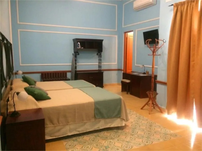 Hotel E Rueda