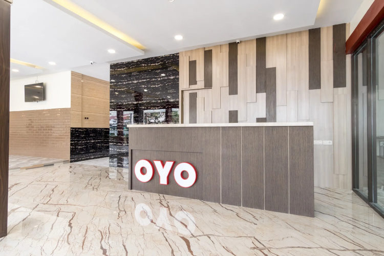 OYO 727 Merlion Hotel
