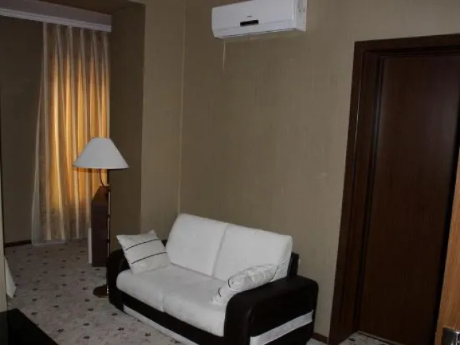 Hotel Empire