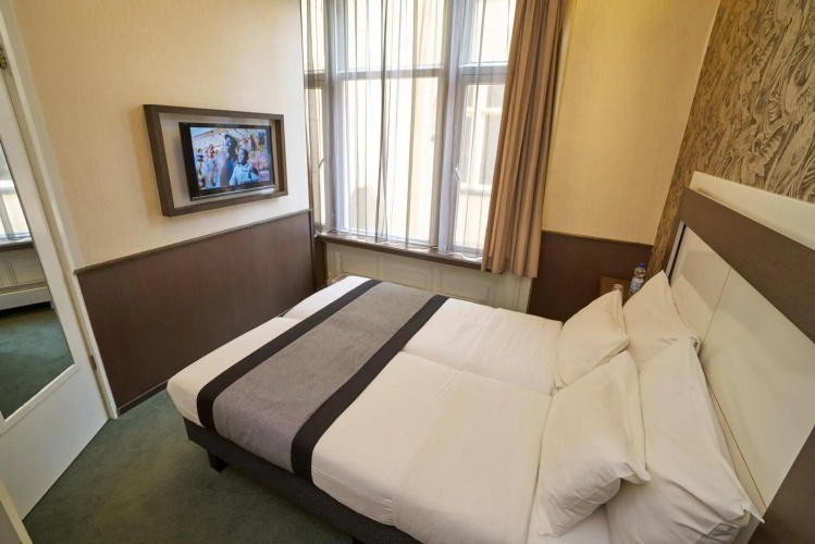 Hotel The Bird