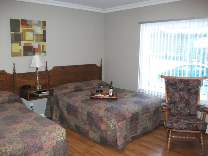 Silverwood Inn