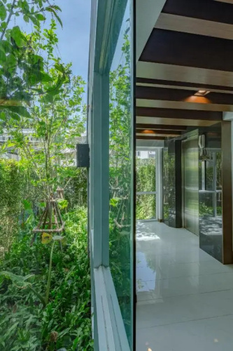 Thongchen Residence