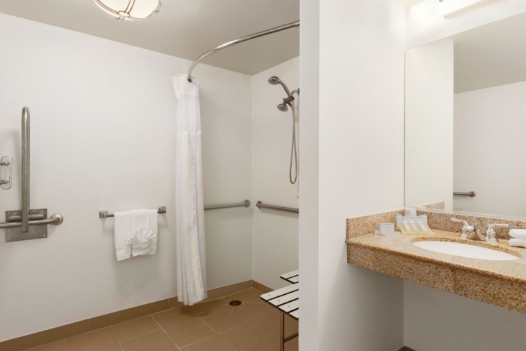 Hilton Garden Inn Shelton photo 10