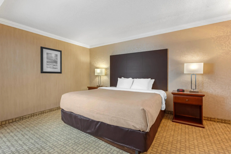 Quality Inn & Conference Centre