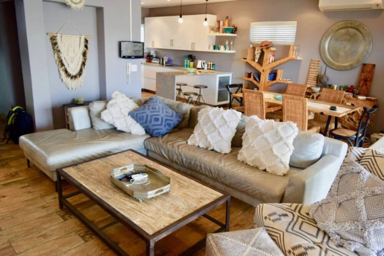 3 Bedroom House in Bantry Bay