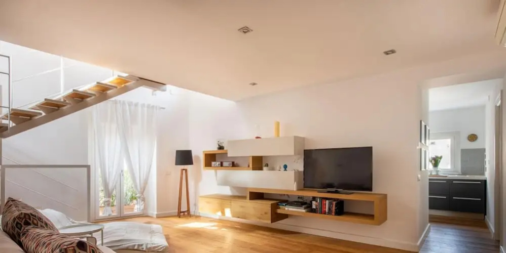 Vittorio Emanuele Apartment with Terrace by Wonderful Italy