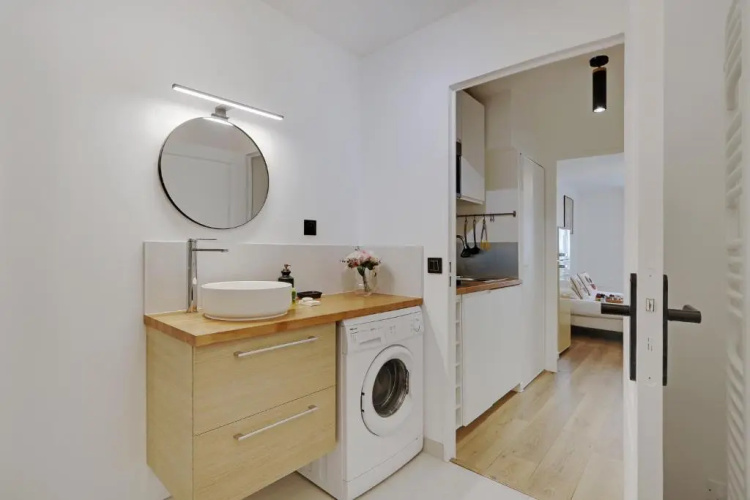 Buttes Chaumont - Sunny 2P apartment