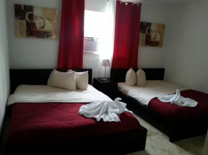 2 Bedrooms Cottage