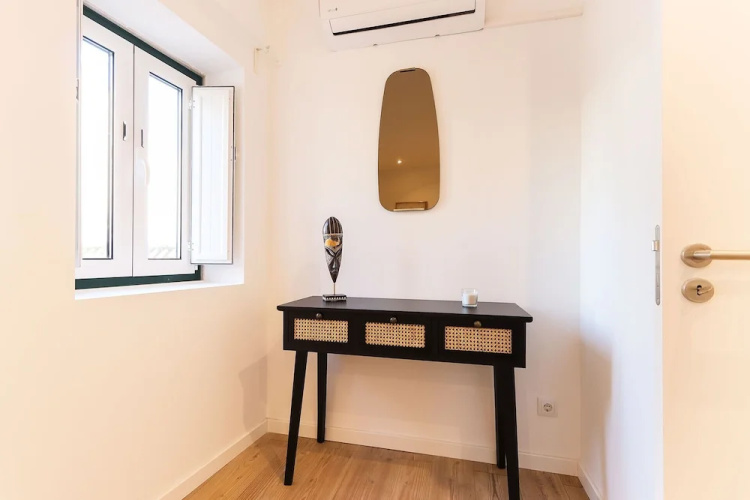 Alfama Elegant by Homing