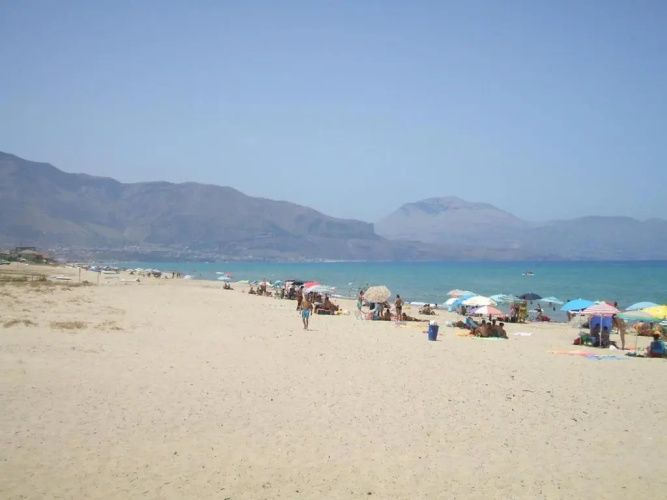 Alba Holiday Home