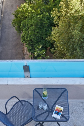 Superior room with balcony and with city view
