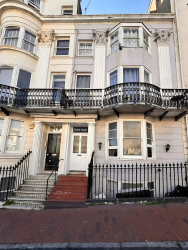 Sachi Hotel - Brighton
