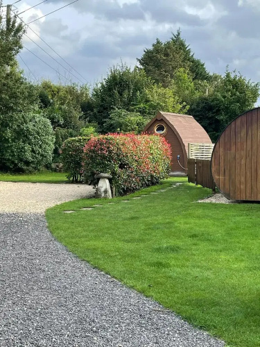 Beautiful Twin Glamping Pod in Salisbury