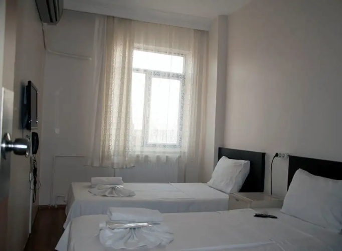 Hotel Golden Sky