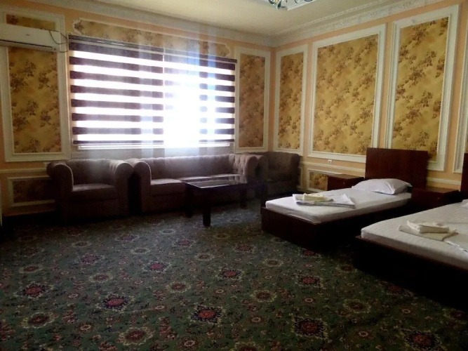 Empire Hotel