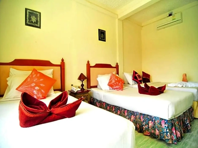 Deluxe Twin room