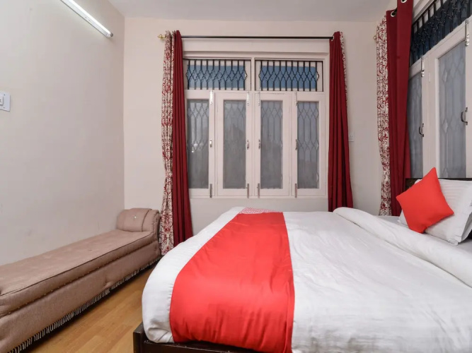 OYO 8660 Hotel Cozy Nook