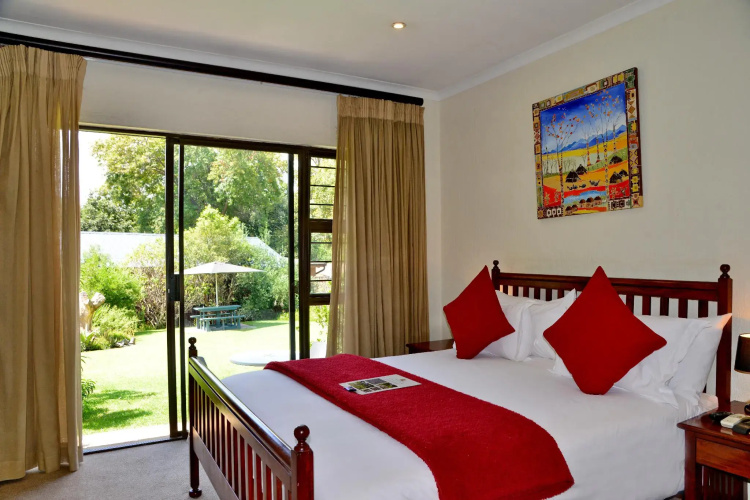 Muco Guest House