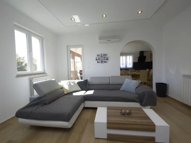 House Eric Paolo Pula