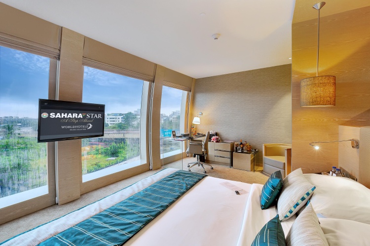 Sahara Star photo 6
