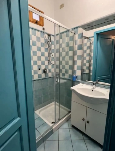 Standard Double Basement room