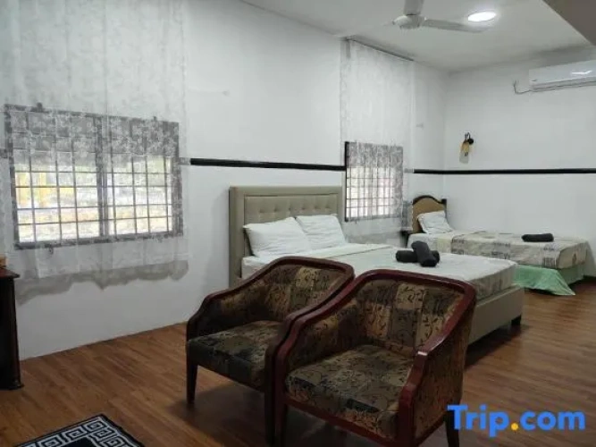 Standard Family room