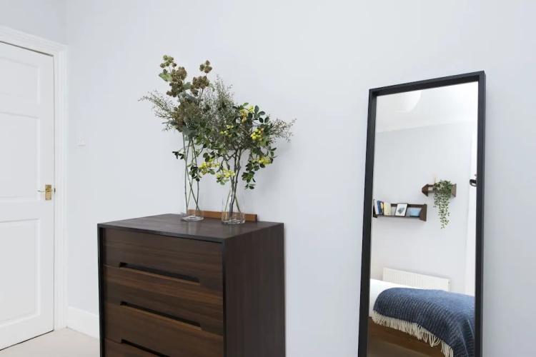 Stylish 2BR Apartment Near Hackney