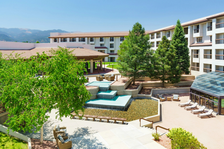 DoubleTree by Hilton Hotel Colorado Springs photo 27
