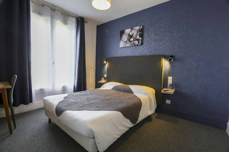 Brit Hotel Terminus