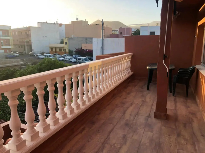 San Isidro. 2 rooms. Quiet terrace