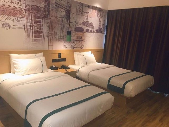Business Twin room