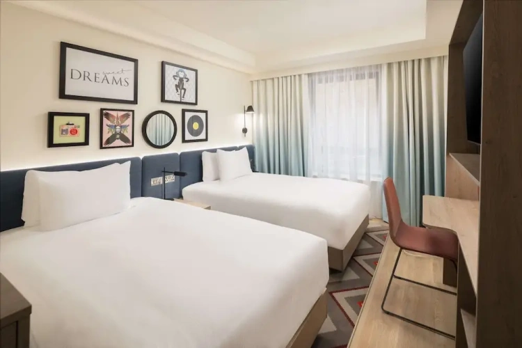 Twin room