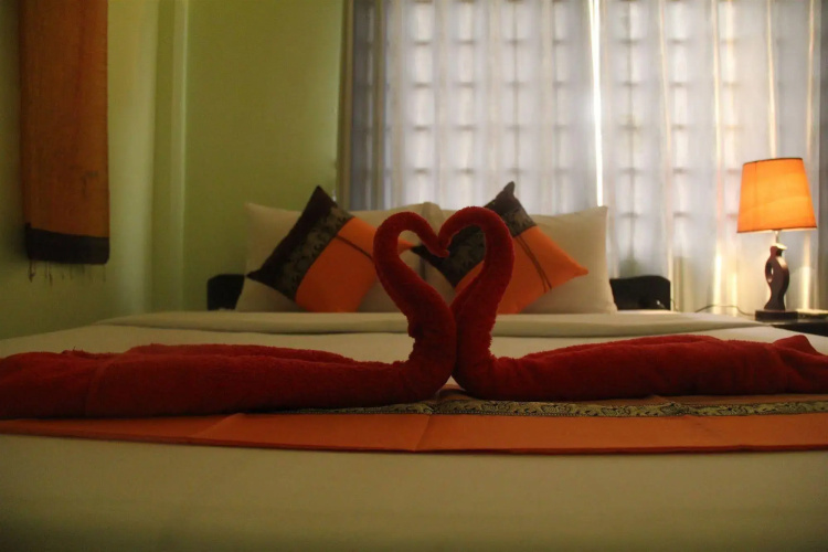 Popular Hotel & Spa