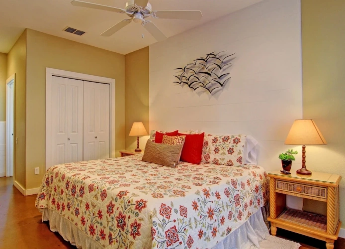 5 Bedrooms Standard room